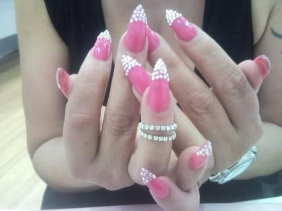 Elga nails