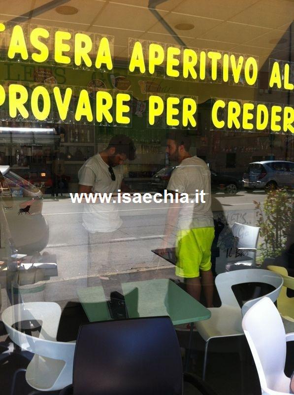 Antonio Passarelli nel bar di Gabrio Gamma