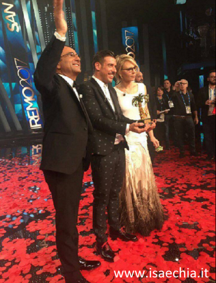 Sanremo 2017 - Carlo Conti e Francesco Gabbani e Maria De Filippi