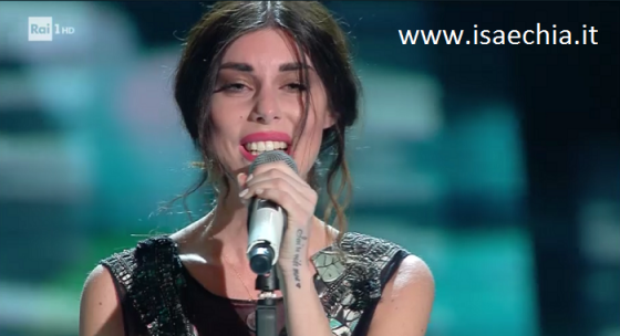 Sanremo - Bianca Atzei esibizione