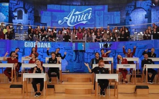 Amici 18