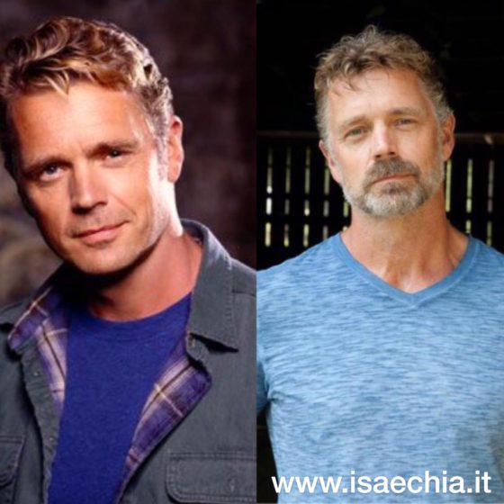 John Schneider - Jonathan Kent