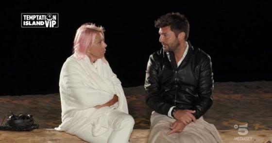 Temptation Island Vip 2 - Anna Pettinelli e Stefano Macchi