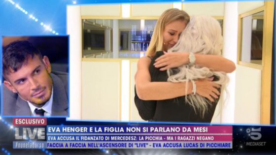 Live - Non è la D'Urso - Eva Henger, Mercedesz Henger e Lucas Peracchi