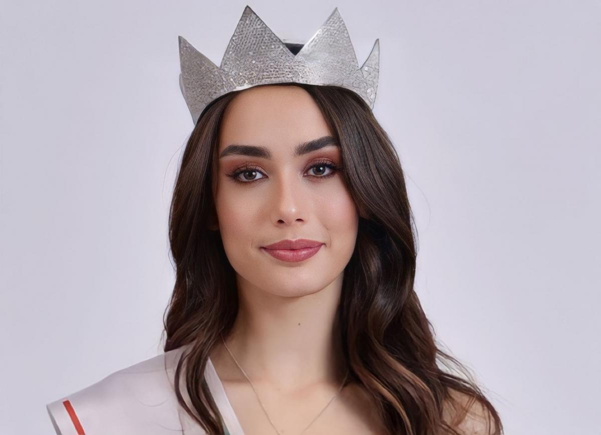 Miss Italia 2022 è la diciottenne romana Lavinia Abate (Video)