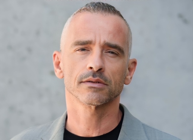 Eros Ramazzotti Esce Allo Scoperto Con La Nuova Fidanzata Ecco Chi