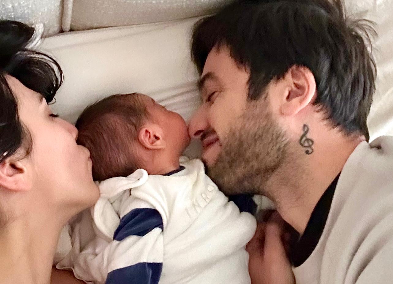 Giulia Salemi e Pierpaolo Pretelli genitori del piccolo Kian, la dolce dedica di mamma Fariba: “Una famiglia unita che mai si spezza!”